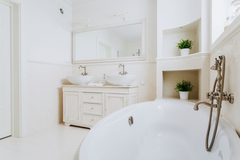 Freestanding Bathtub with Modern Faucet